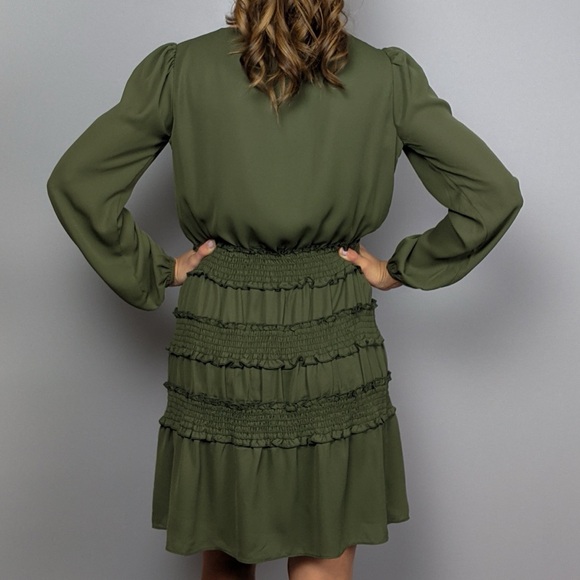 Molly Bracken Dark Green Long Sleeve Dress - Picture 6 of 6